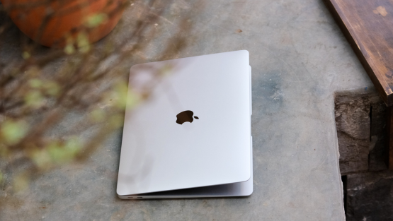 MacBook Air replacement center in qatar